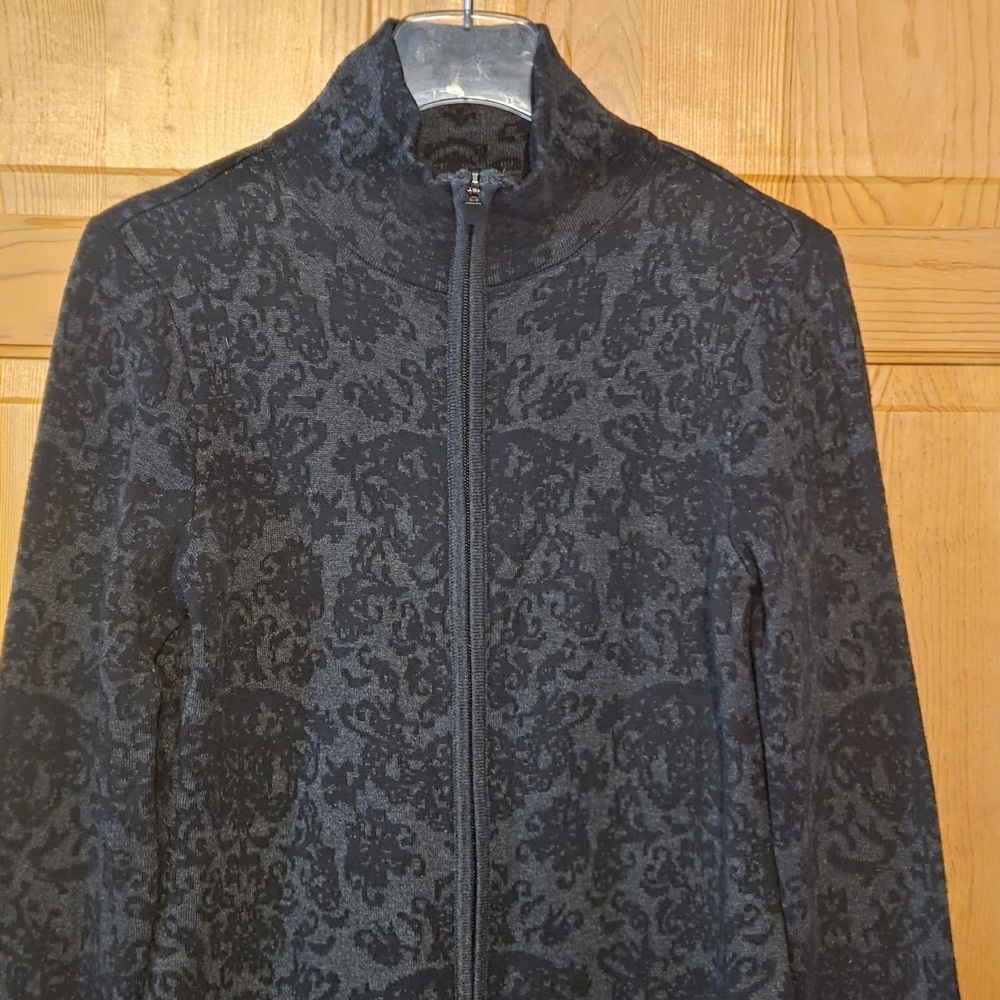 Skyr Black Jacquard Long Full Zip Up Cardigan Sweater Size M Cotton Blend